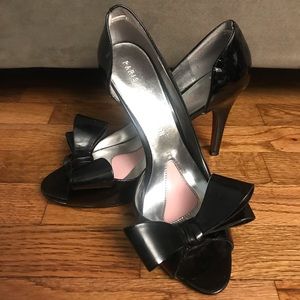 Paris Hilton Black Bow Patent Leather Heels